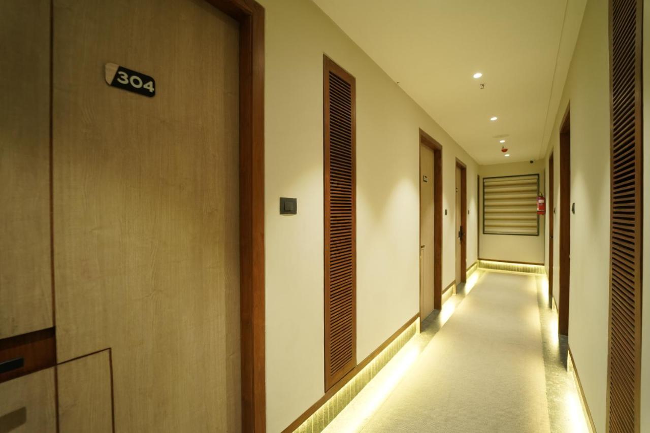 Hotel Laksh Raipur  Exterior photo